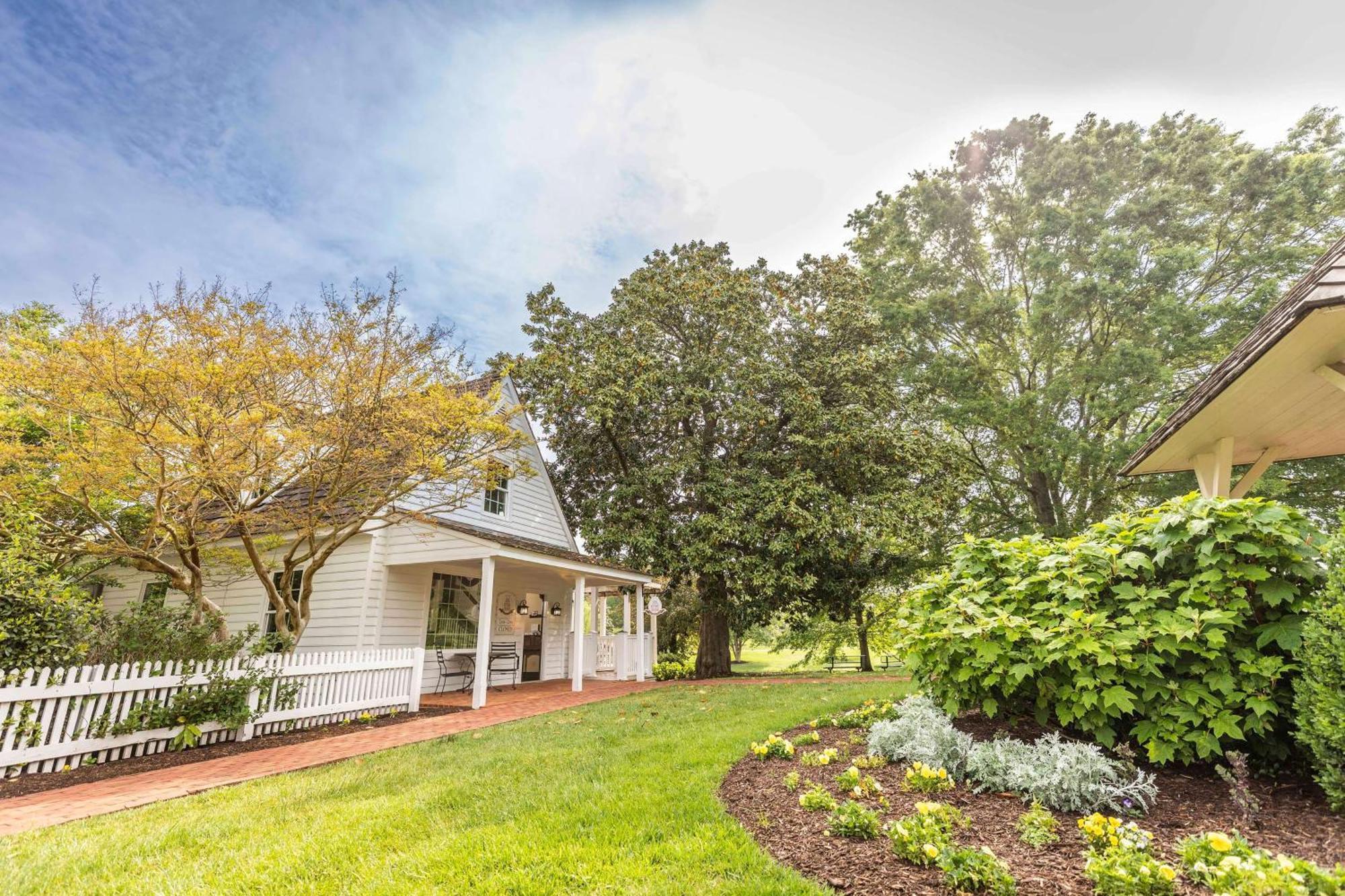 Hilton Vacation Club The Historic Powhatan Williamsburg Exterior foto